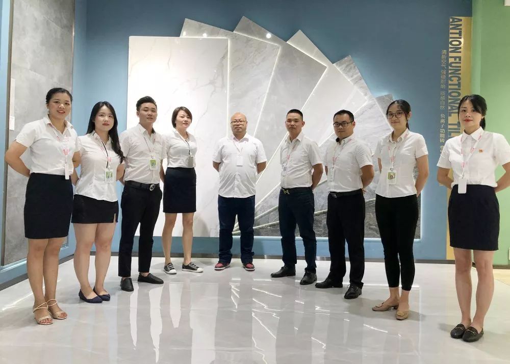 陶博會(huì)收官，綠蘋果瓷磚魅力綻放！