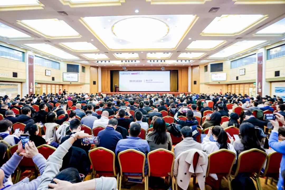 創新引領，榮譽加冕 | 綠蘋果瓷磚榮獲2023年度中國建筑材料流通協會“科學技術獎”